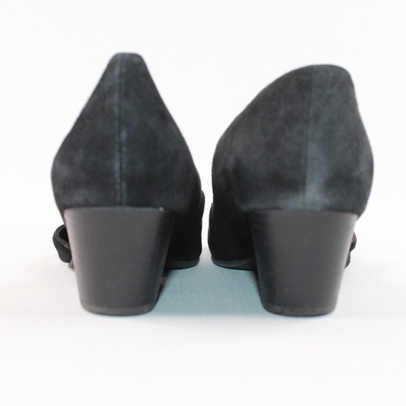 Eileen Fisher Black Suede Low Wedge Heels - Picture 7 of 12